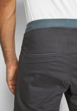 La Sportiva Flatanger - Outdoorshorts - Carbon/Slate -La Sportiva Buitenshuis 1d5d7e37f6f24469b5ad39bda05f895f