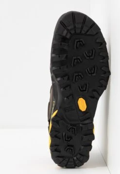 La Sportiva Tx5 Low Gtx - Outdoorschoenen - Carbon/Yellow -La Sportiva Buitenshuis 4df3ad19ee7c46a2a24a0d86663ecc3f