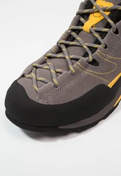 La Sportiva Boulder X - Bergschoenen - Grey/Yellow 17 La Sportiva Boulder X - Bergschoenen - Grey/Yellow -La Sportiva Buitenshuis 7da0ab8d16c44d35a4608287a3e9cb2b