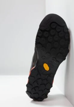 La Sportiva Tx4 Gtx - Bergschoenen - Carbon/Flame -La Sportiva Buitenshuis ec8e2006c8de44e0b30798cc6d43a013